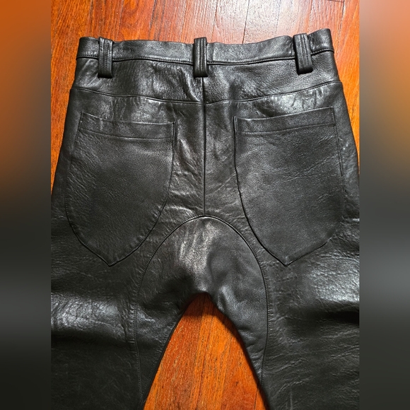Ann Everett Leather Barrel Pant - Picture 8 of 8